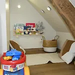 Maison Moderne Avec Terrasse Et Jardin à Beaune-d'allier - Fr-1-489-554 Hébergement de vacances Beaune d'Allier