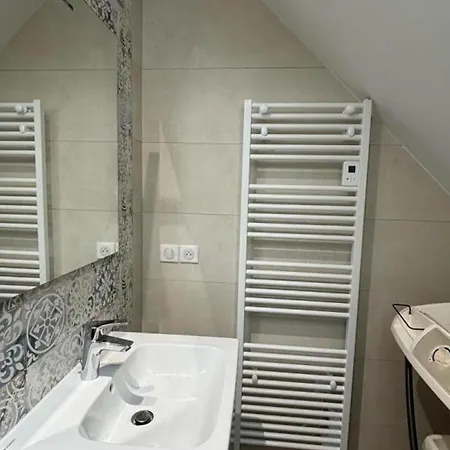 Evasion En Pleine Nature, Confort Moderne, Climatisation, Parking, Wifi - Fr-1-489-554 Beaune d'Allier