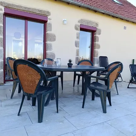 Holiday home Evasion En Pleine Nature, Confort Moderne, Climatisation, Parking, Wifi - Fr-1-489-554 Beaune d'Allier
